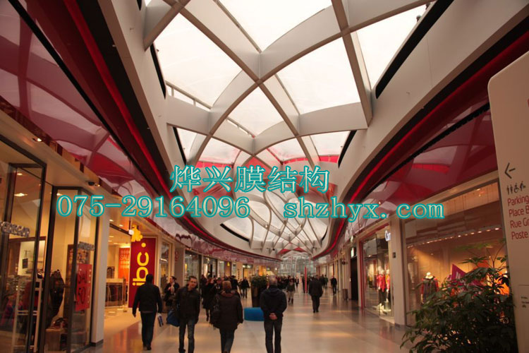 商場建筑方案配上ETFE膜結(jié)構(gòu)，彰顯大智慧